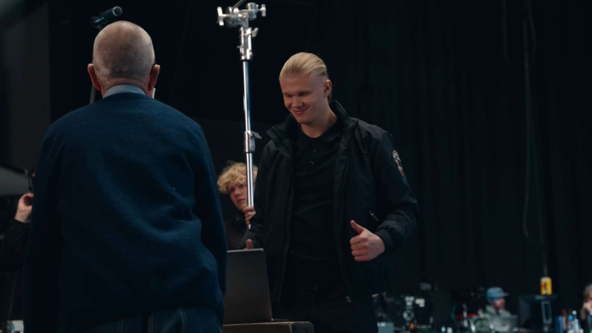 尽管德甲和 尽管德甲和